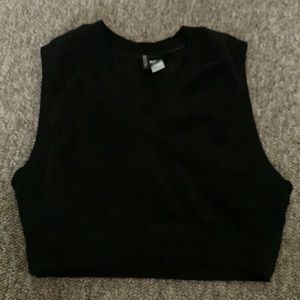 Black cropped vest